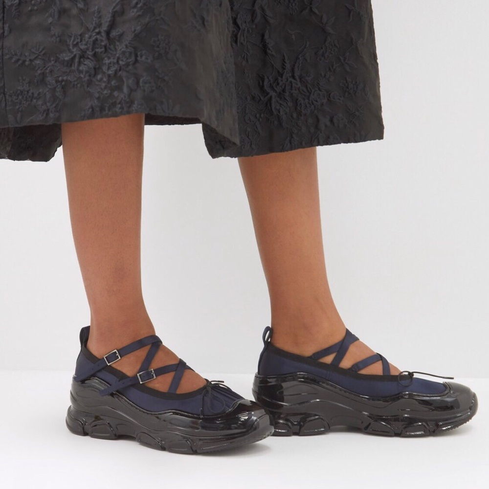Simone Rocha Navy Round Toe Criss-Cross Low Trek Ballerina Shoes